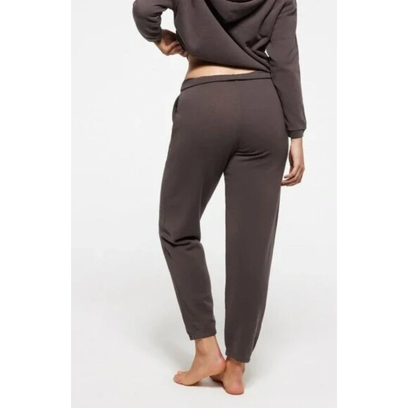 Skims French Terry Joggers - Picture 3 of 6